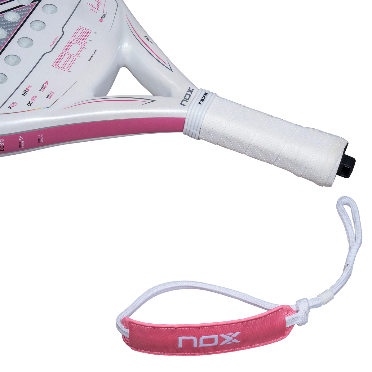 Hadvat wit padel racket Nox Pro Cup Silver 2027 met roze details met afneembaar koordje