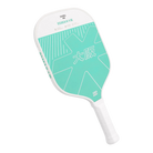 Schuin vooraanzicht wit met lichtblauw pickleball racket met wit logo Osaka
