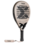Schuin vooraanzicht bronzen padel racket Nox Ventus Light 12k 2027