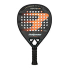 Bullpadel Vertex 04 Hybrid 25 padel racket zwart met oranje logo vooraanzicht